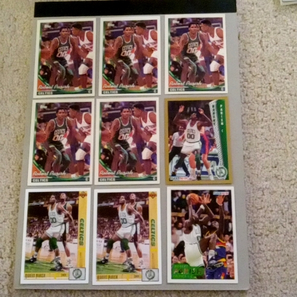 Lot of 26 Robert Parish Boston Celtics basketball cards - Picture 10 of 13